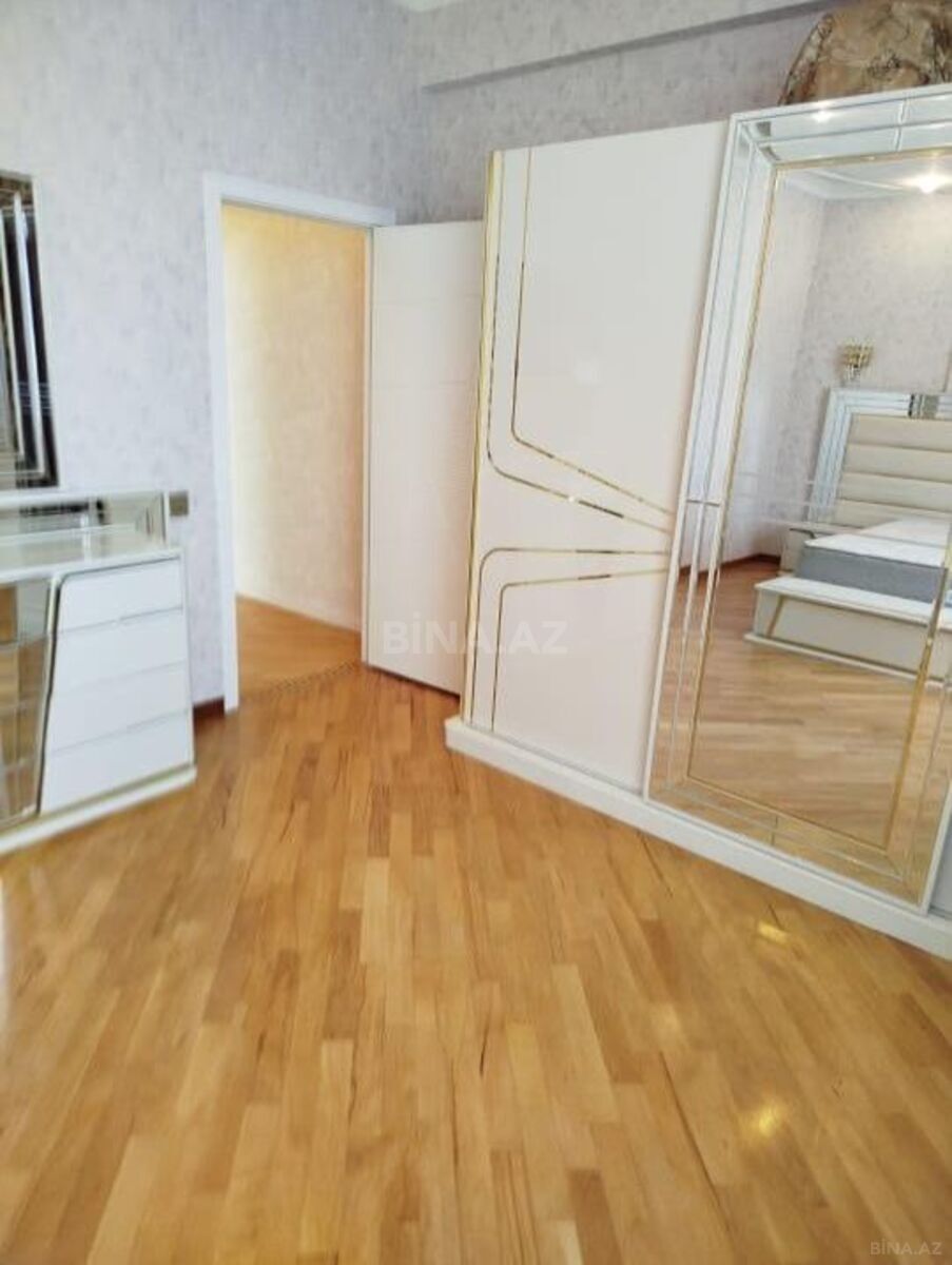 3 otaqlı Yeni tikili, Xalqlar Dostluğu m., Bakı