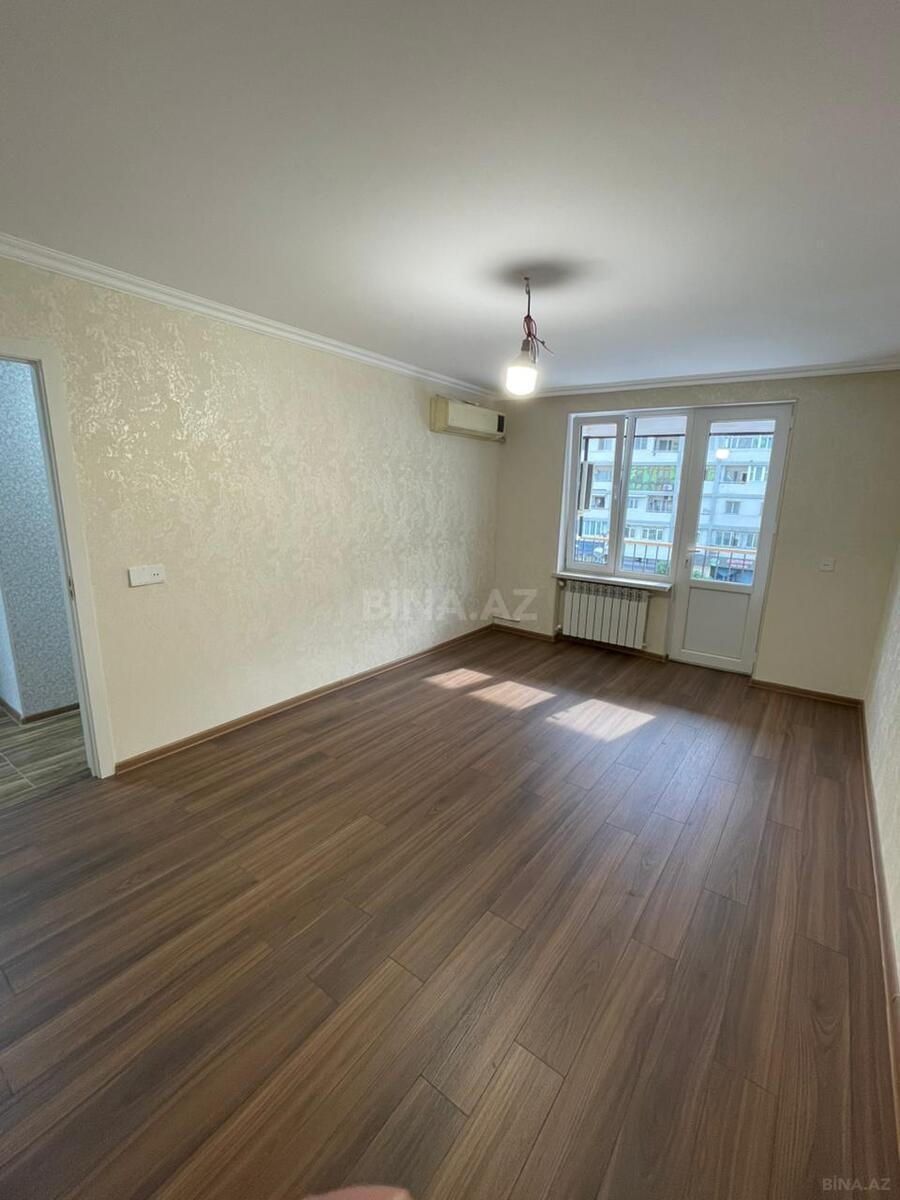 3 otaqlı Köhnə tikili, İnşaatçılar m., Bakı