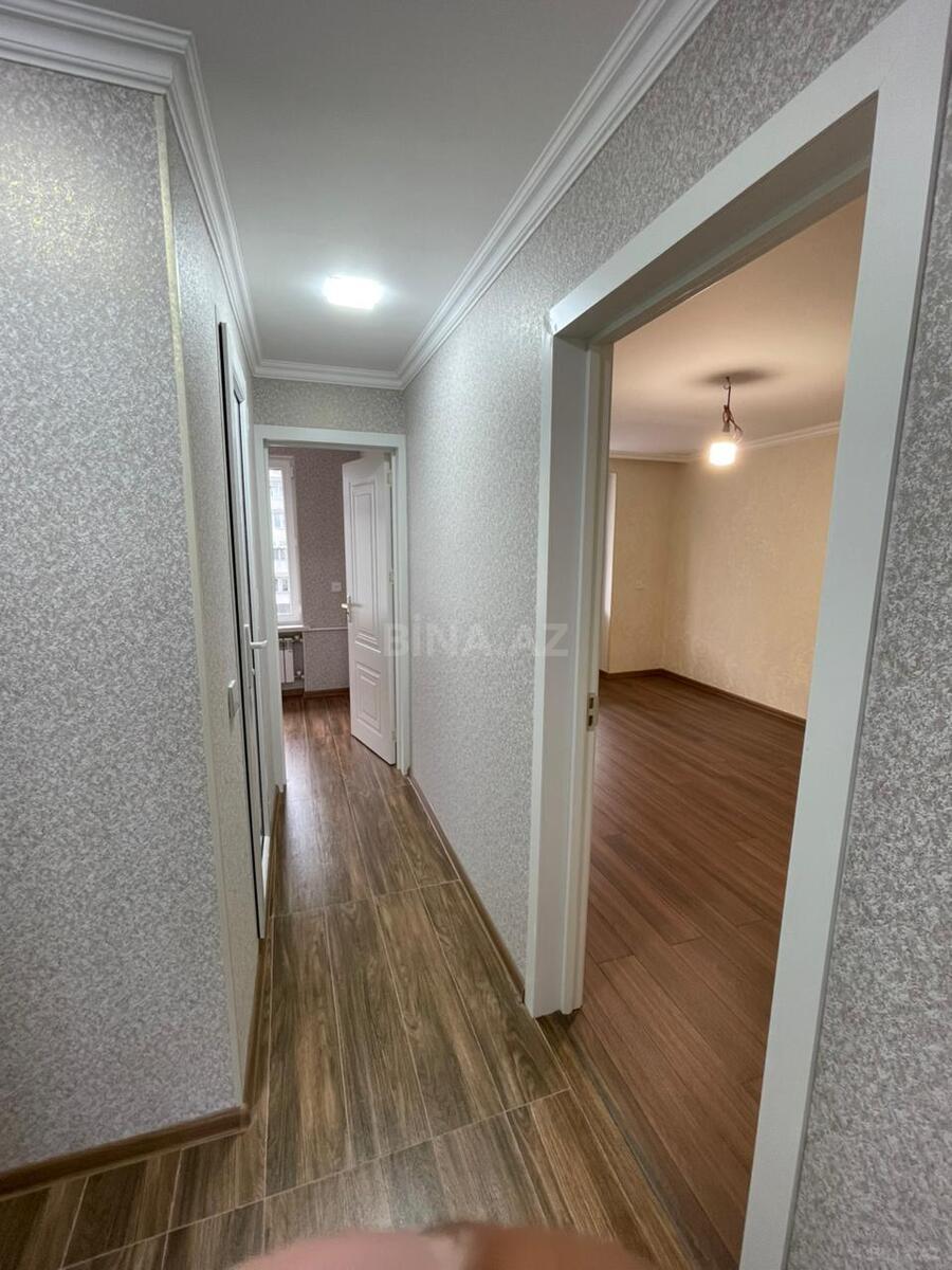 3 otaqlı Köhnə tikili, İnşaatçılar m., Bakı