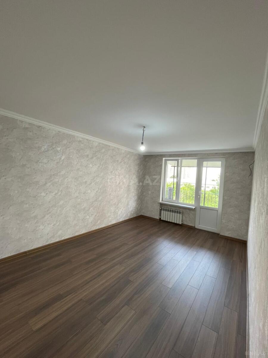 3 otaqlı Köhnə tikili, İnşaatçılar m., Bakı
