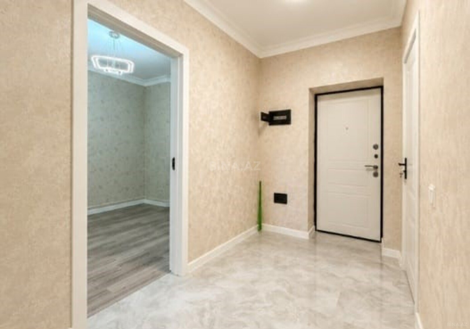3 otaqlı Köhnə tikili, Gənclik m., Bakı