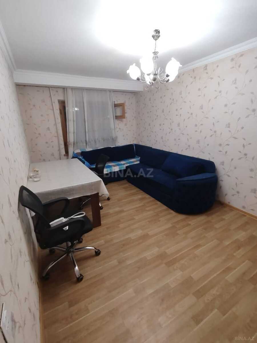 2 otaqlı Köhnə tikili, Neftçilər m., Bakı