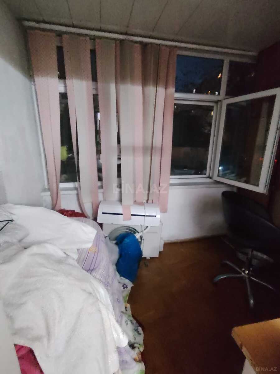 2 otaqlı Köhnə tikili, Neftçilər m., Bakı