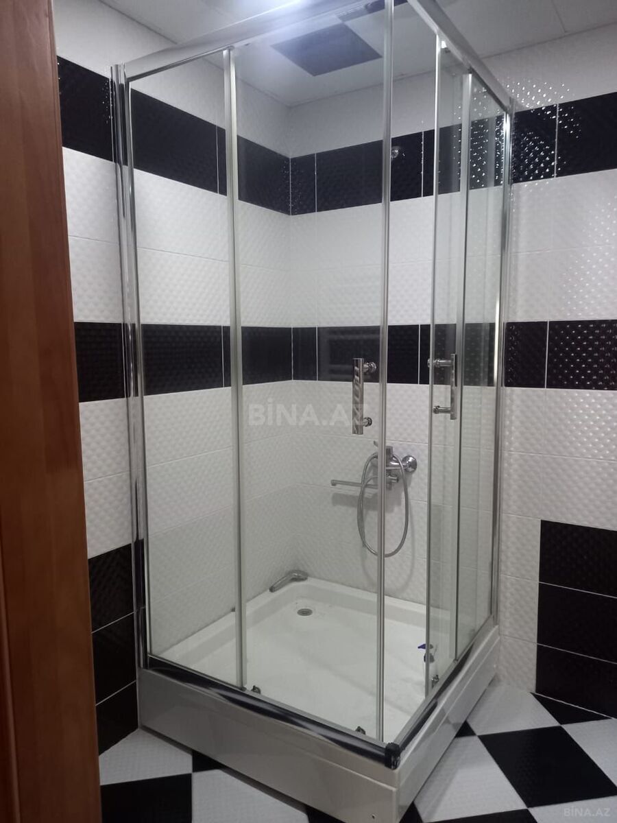 3 otaqlı Yeni tikili, İnşaatçılar m., Bakı