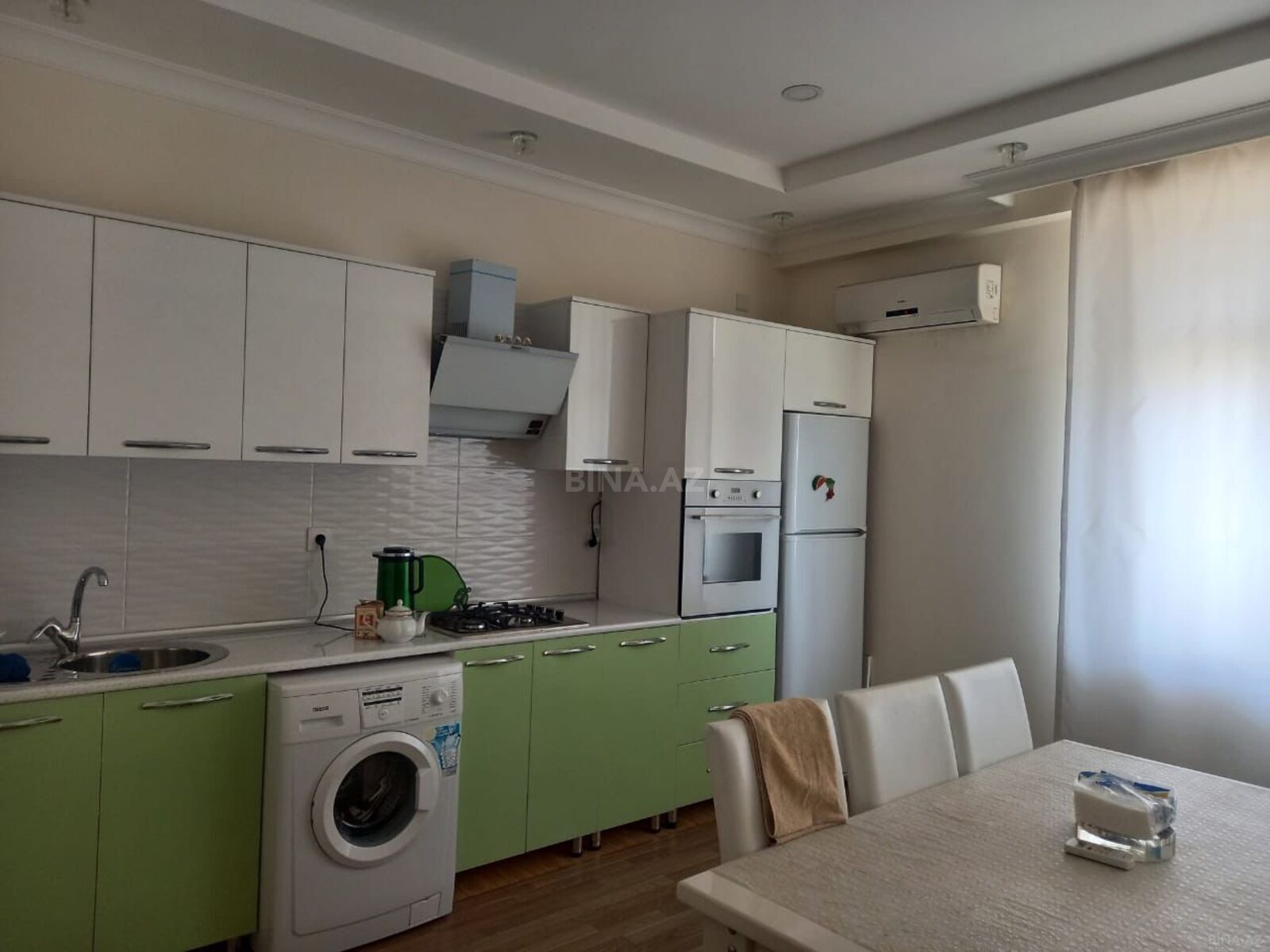 3 otaqlı Yeni tikili, İnşaatçılar m., Bakı