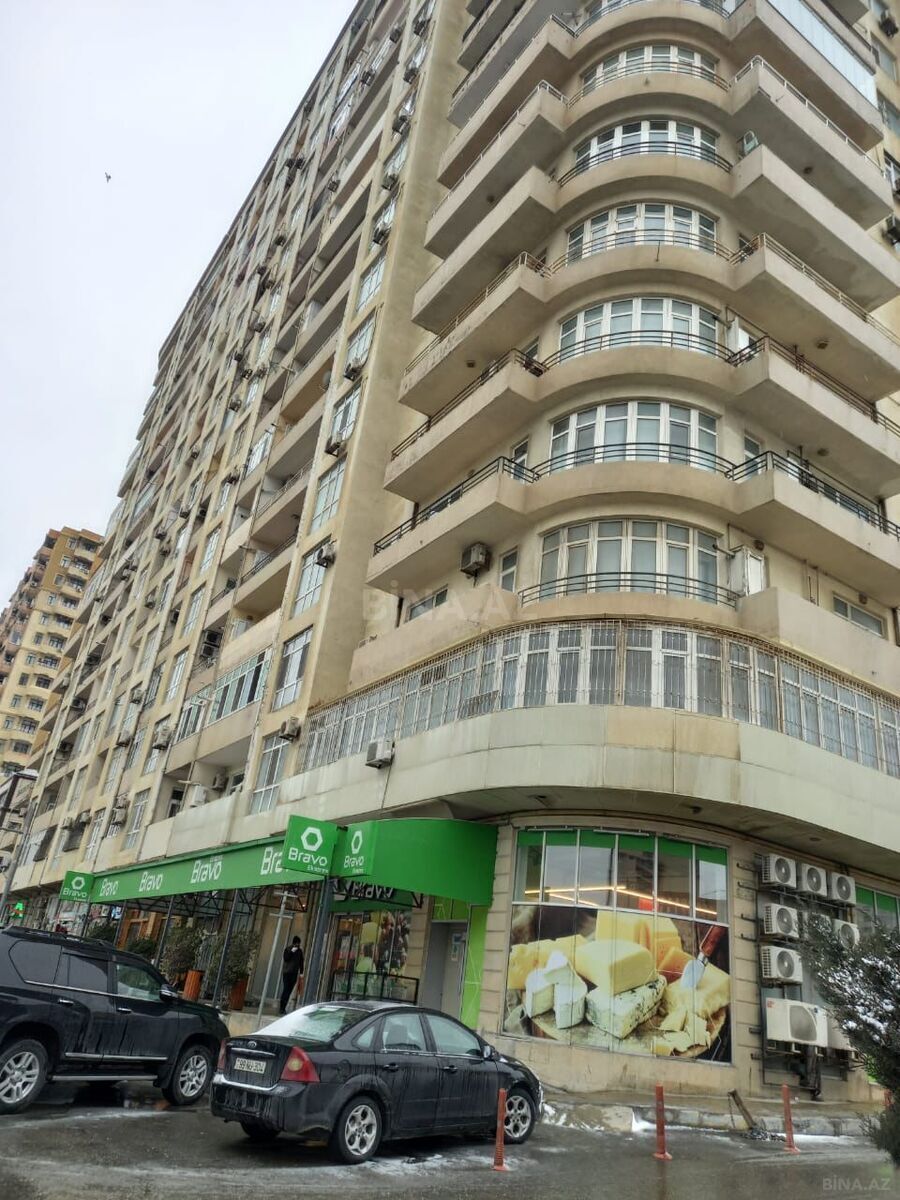 3 otaqlı Yeni tikili, İnşaatçılar m., Bakı