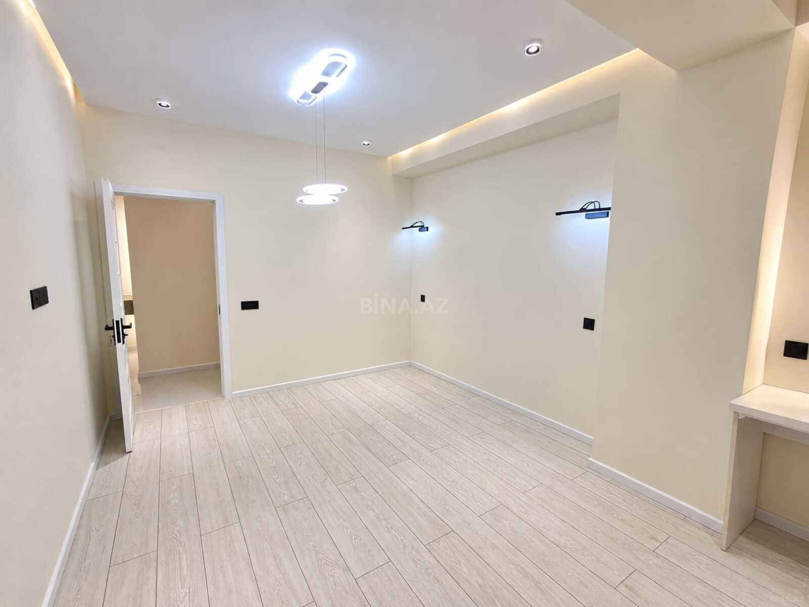 3 otaqlı Yeni tikili, Qara Qarayev m., Bakı