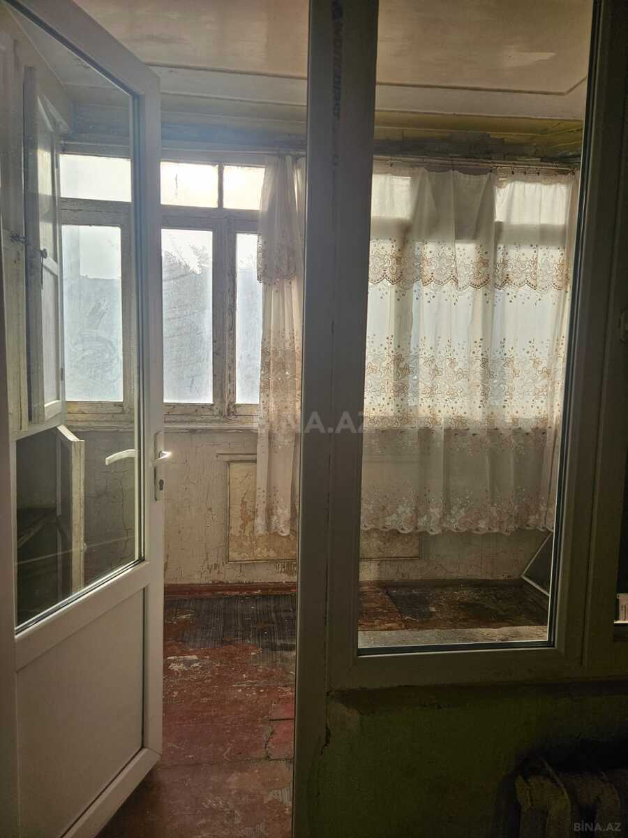 3 otaqlı Köhnə tikili, İnşaatçılar m., Bakı