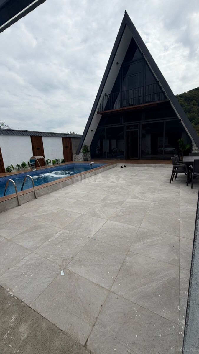 4 otaqlı Həyət evi/Bağ evi, Qəbələ