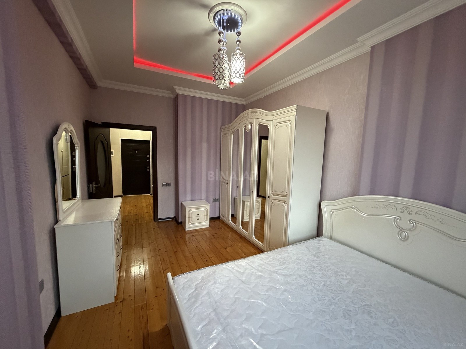 2 otaqlı Yeni tikili, Azadlıq Prospekti m., Bakı