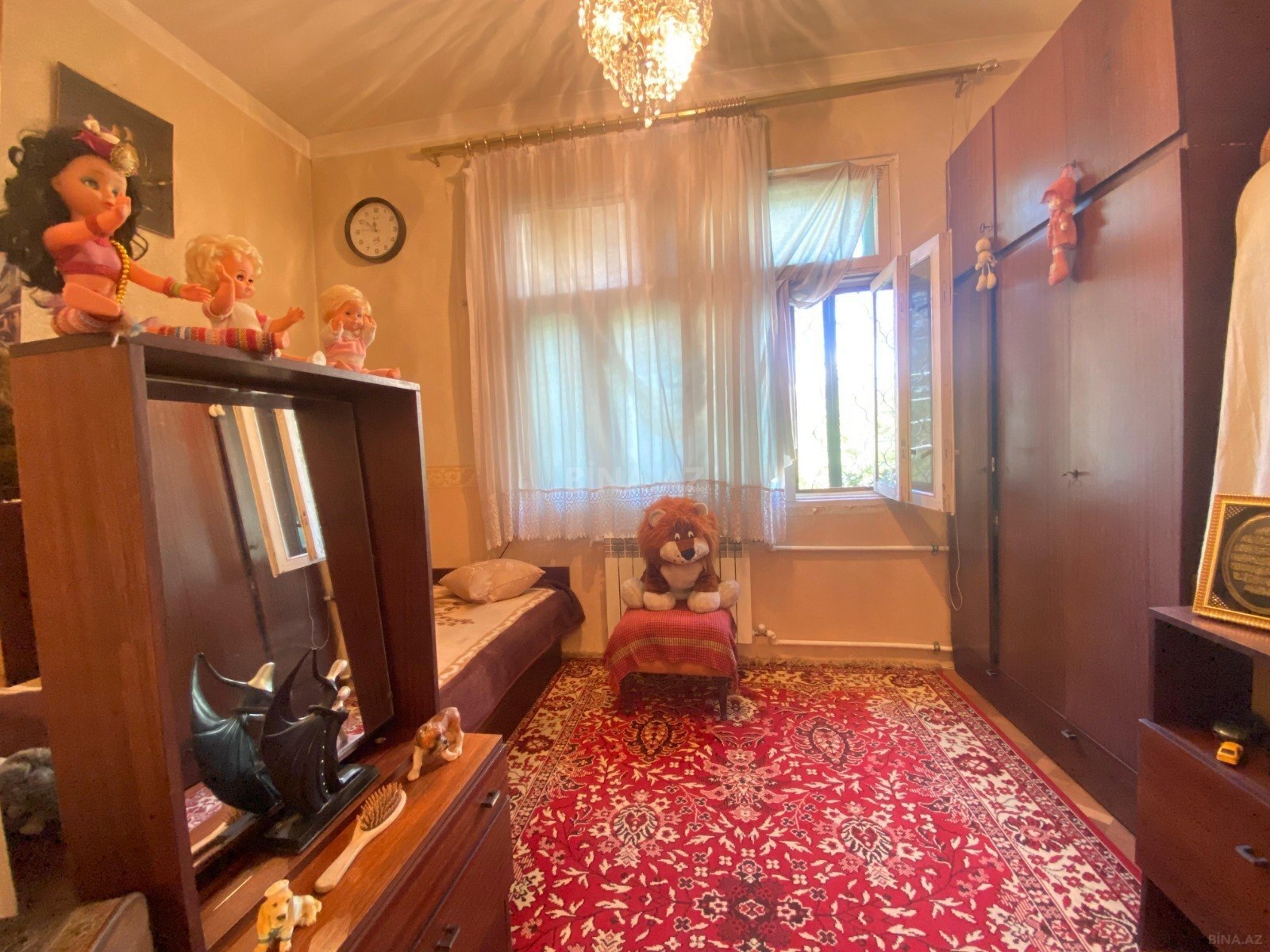 3 otaqlı Köhnə tikili, Qara Qarayev m., Bakı