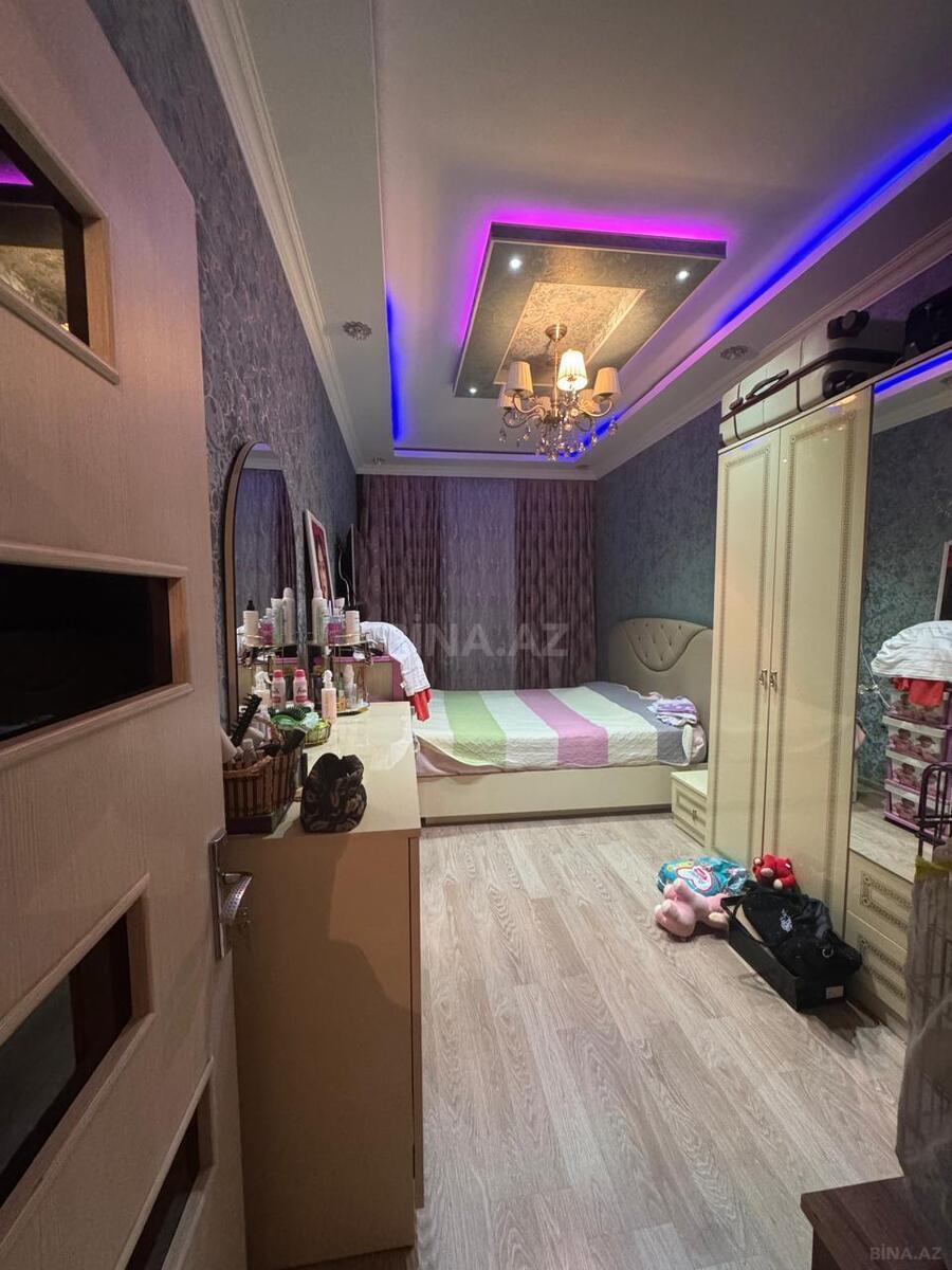2 otaqlı Köhnə tikili, Memar Əcəmi m., Bakı