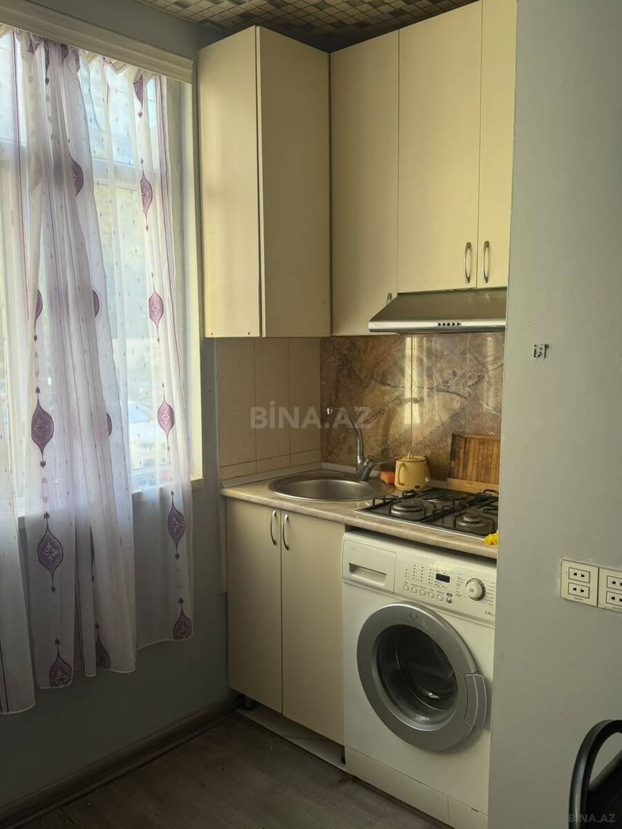 2 otaqlı Köhnə tikili, Həzi Aslanov m., Bakı