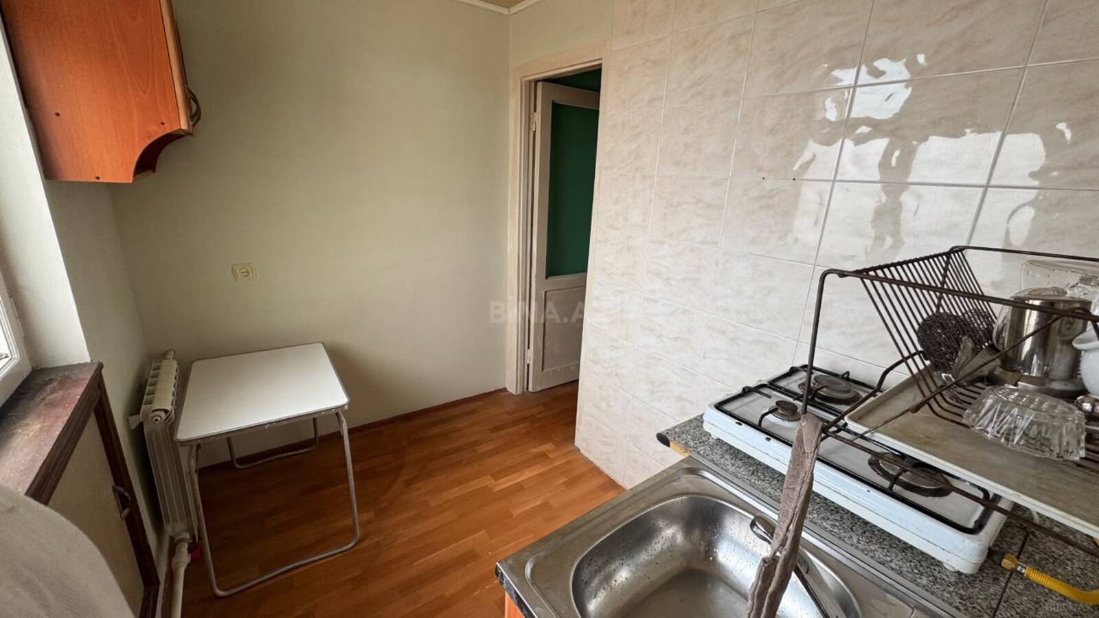 2 otaqlı Köhnə tikili, Neftçilər m., Bakı