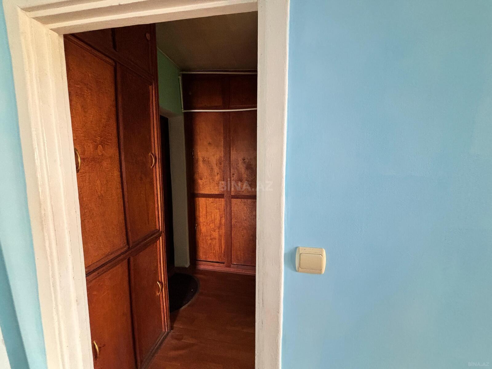 2 otaqlı Köhnə tikili, Neftçilər m., Bakı