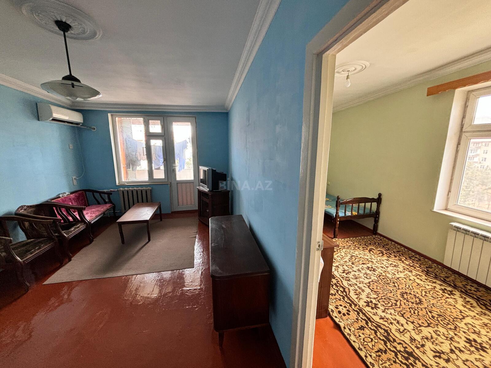2 otaqlı Köhnə tikili, Neftçilər m., Bakı
