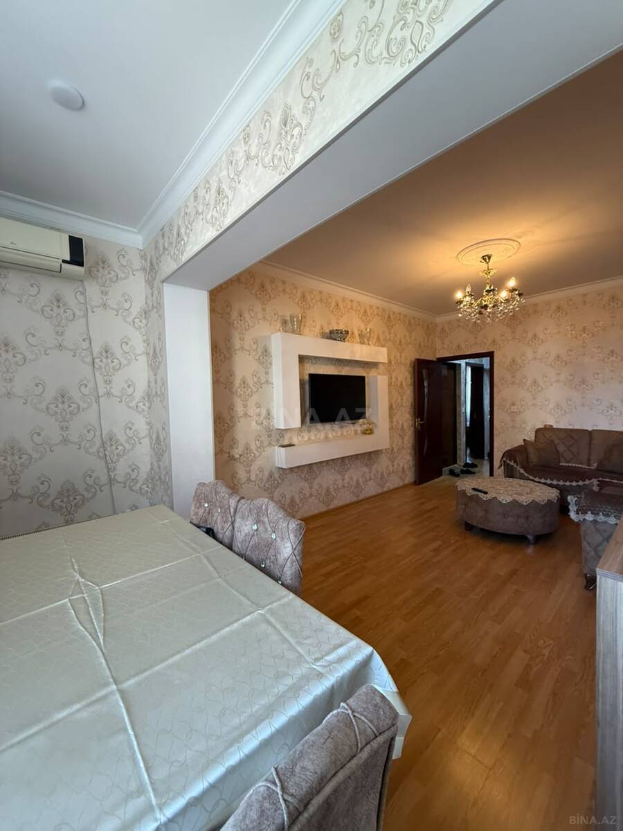 3 otaqlı Köhnə tikili, Köhnə Günəşli q., Bakı