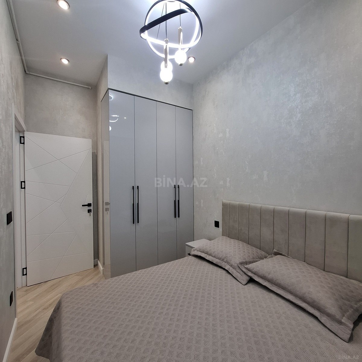 2 otaqlı Yeni tikili, Qara Qarayev m., Bakı