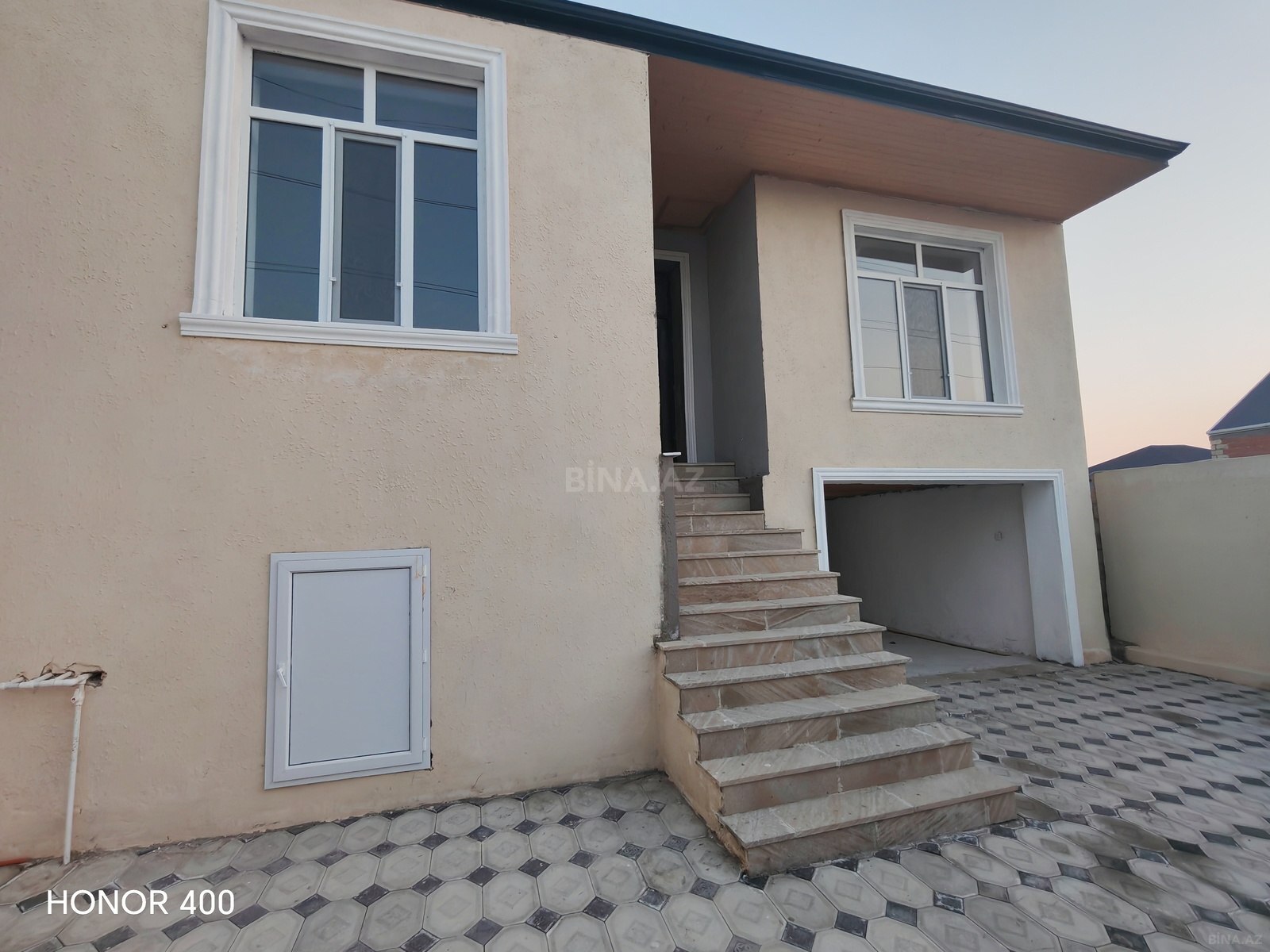 4 otaqlı Həyət evi/Bağ evi, Binəqədi q., Bakı