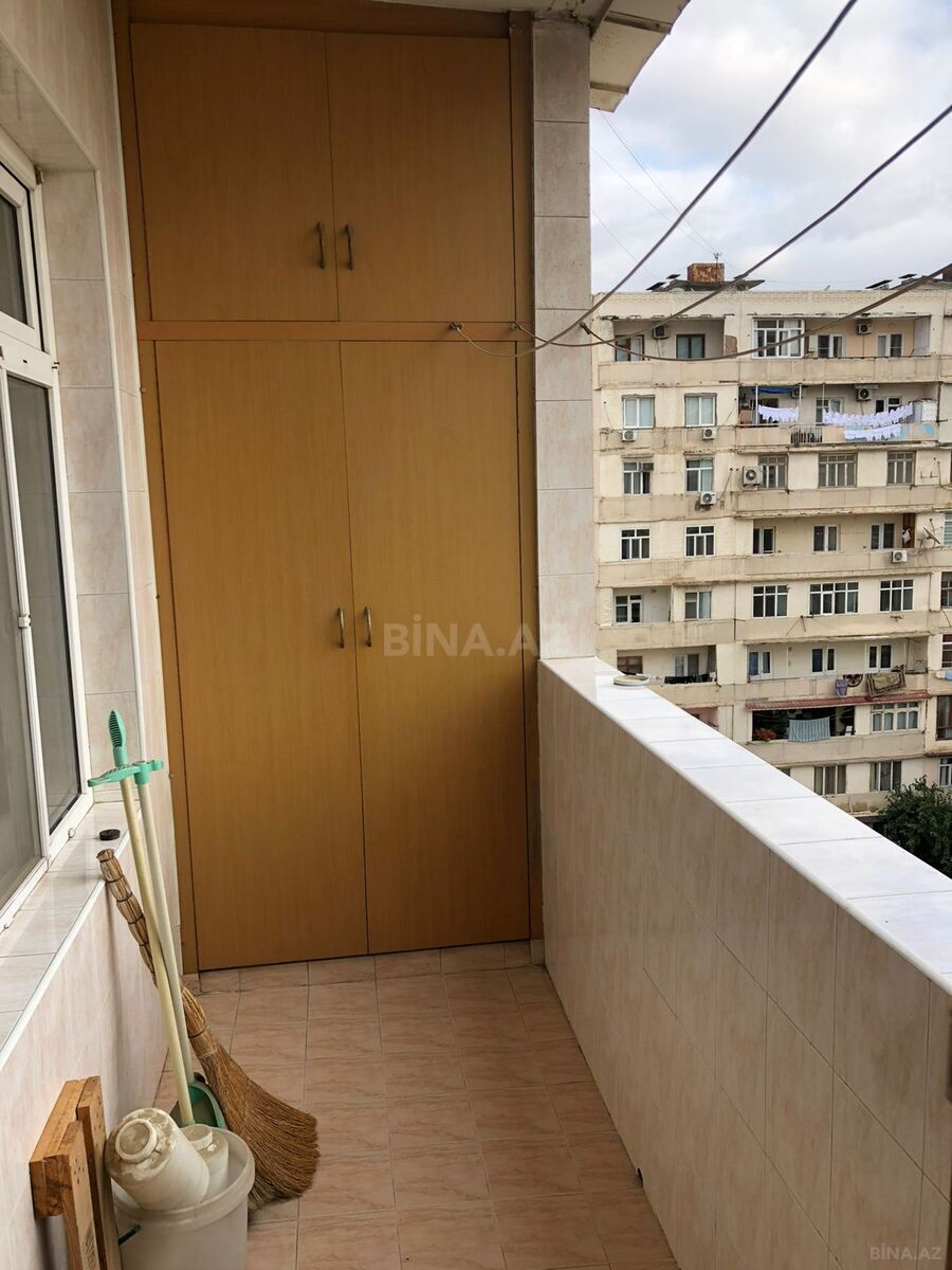 3 otaqlı Köhnə tikili, Şah İsmayıl Xətai m., Bakı