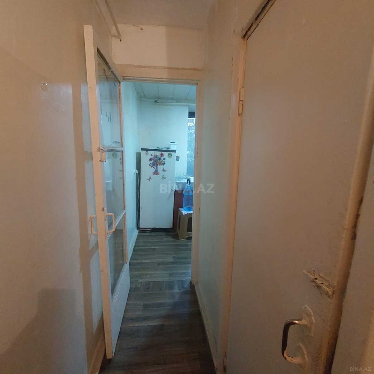 2 otaqlı Köhnə tikili, İnşaatçılar m., Bakı