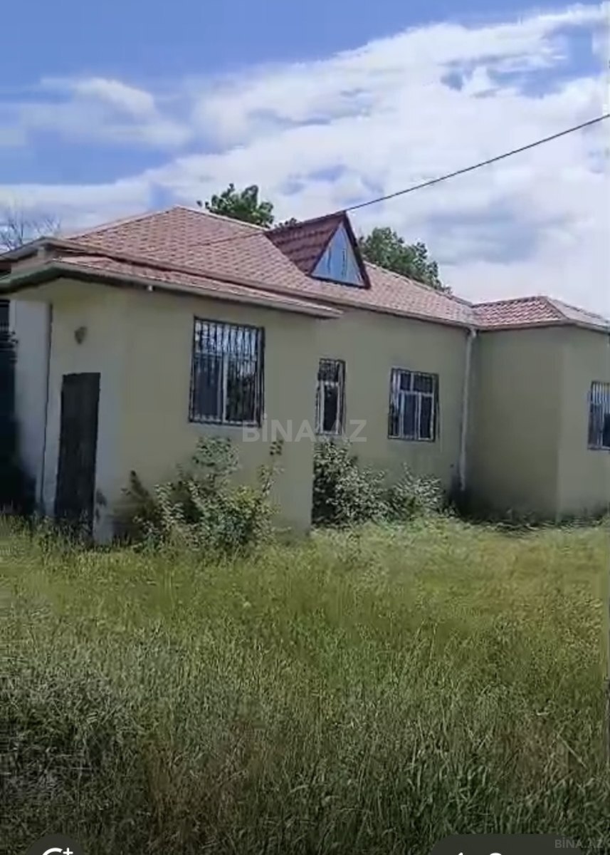 4 otaqlı Həyət evi/Bağ evi, Quba