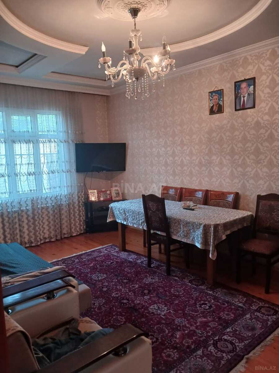 4 otaqlı Həyət evi/Bağ evi, Koroğlu m., Bakı