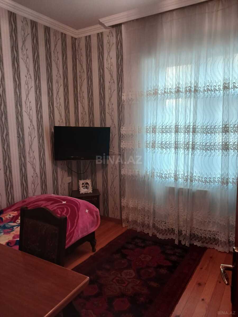 4 otaqlı Həyət evi/Bağ evi, Koroğlu m., Bakı