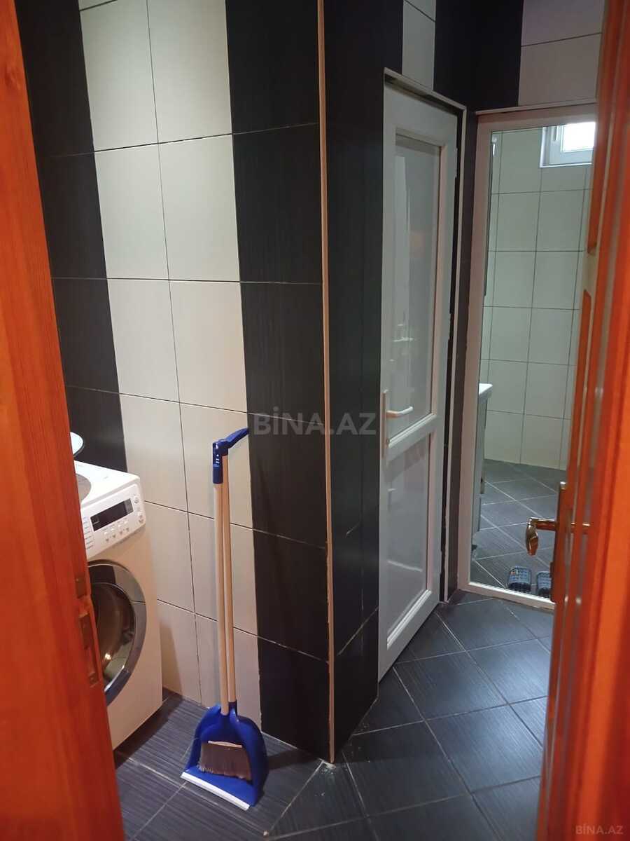 4 otaqlı Həyət evi/Bağ evi, Koroğlu m., Bakı