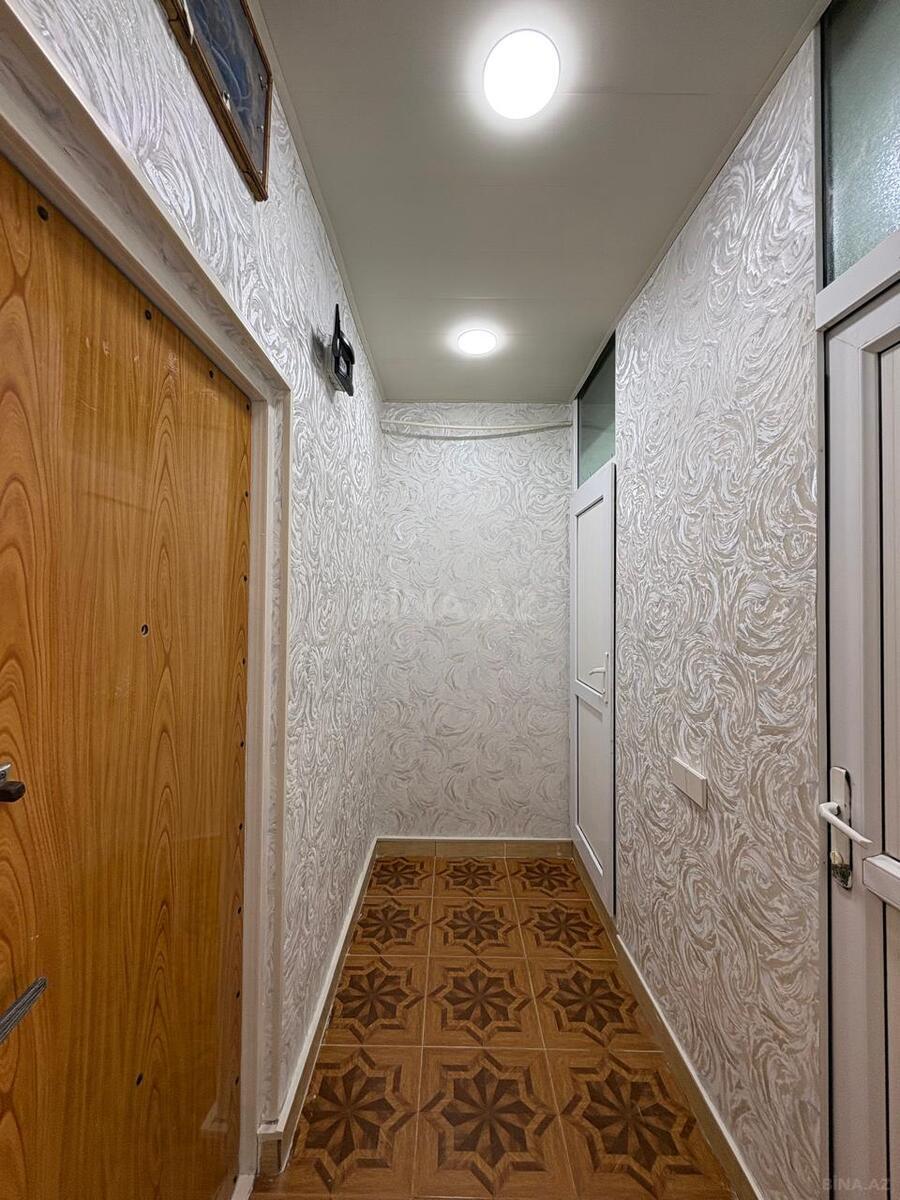 2 otaqlı Köhnə tikili, Memar Əcəmi m., Bakı