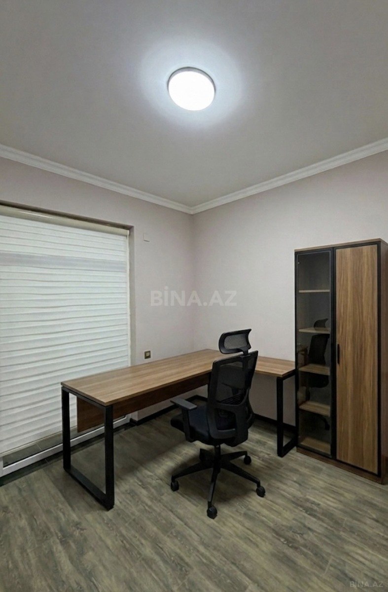 3 otaqlı Ofis, Koroğlu m., Bakı