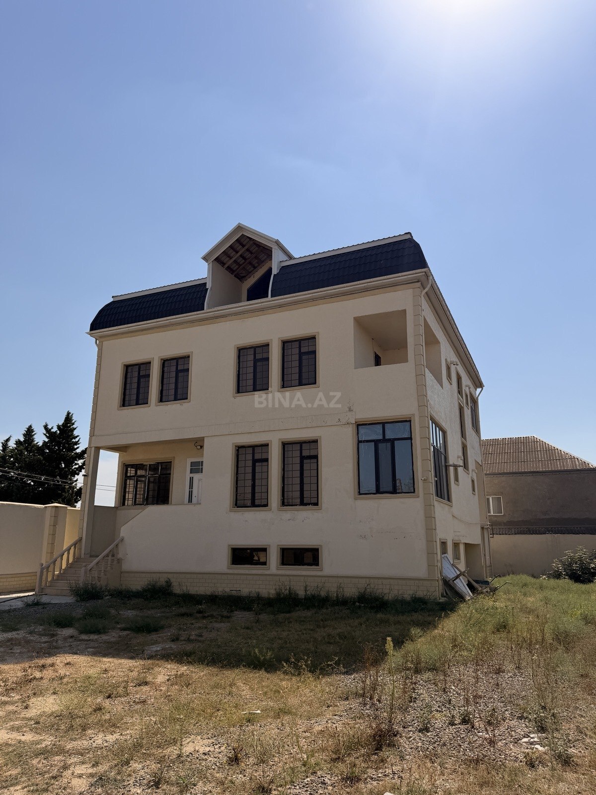 8 otaqlı Həyət evi/Bağ evi, Şağan q., Bakı