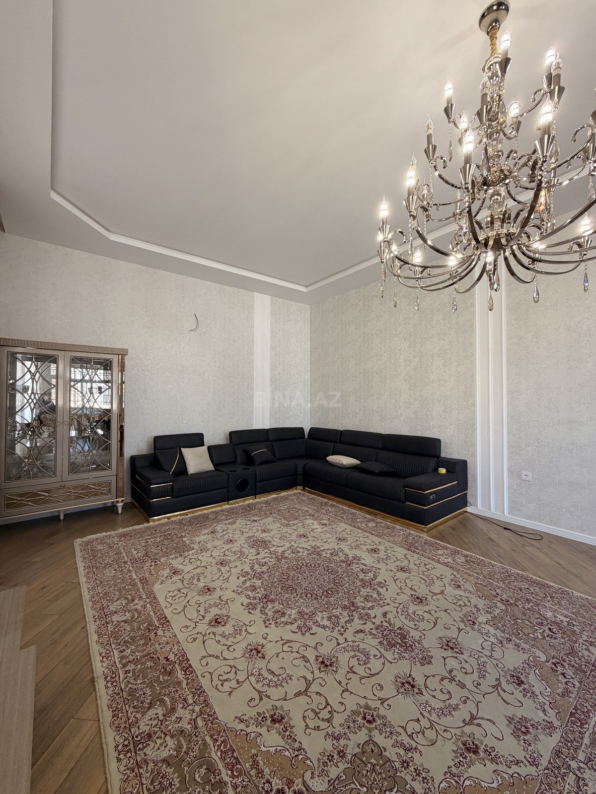 8 otaqlı Həyət evi/Bağ evi, Şağan q., Bakı