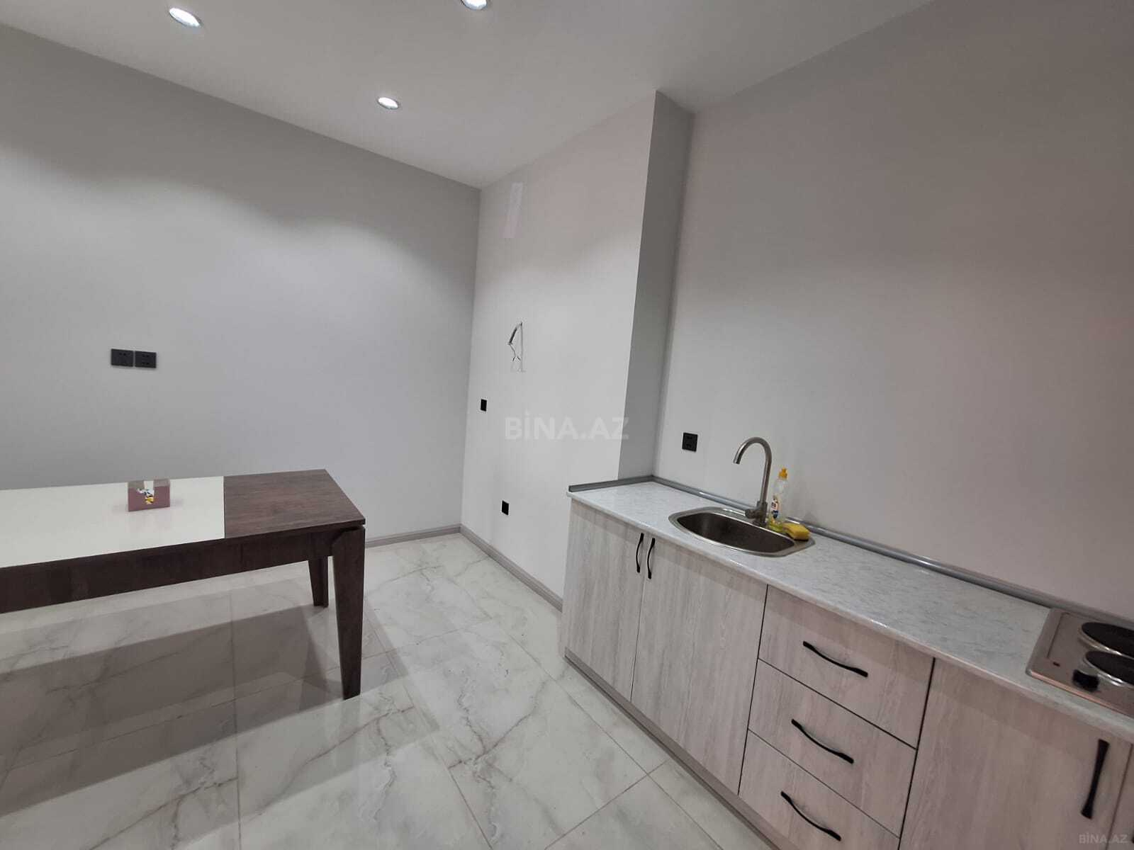 3 otaqlı Ofis, Şah İsmayıl Xətai m., Bakı
