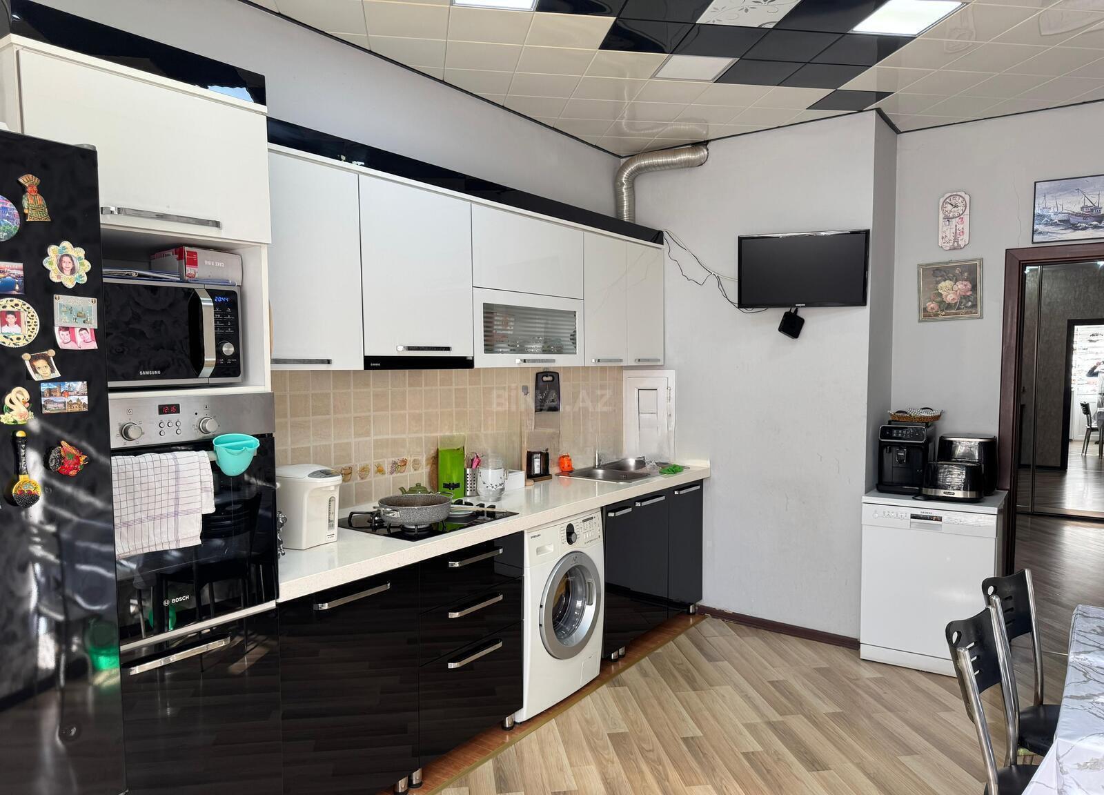 4 otaqlı Yeni tikili, Həzi Aslanov m., Bakı