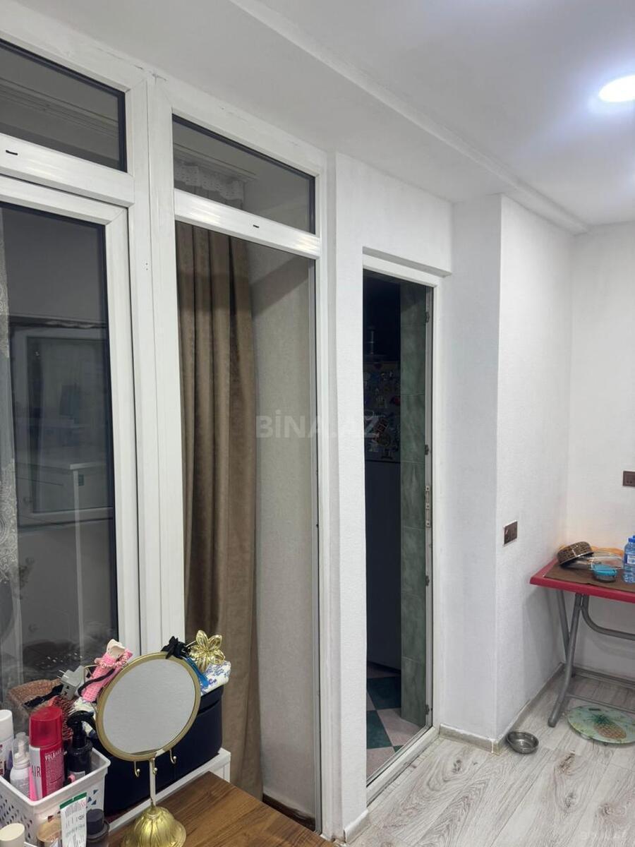 2 otaqlı Köhnə tikili, 28 May m., Bakı