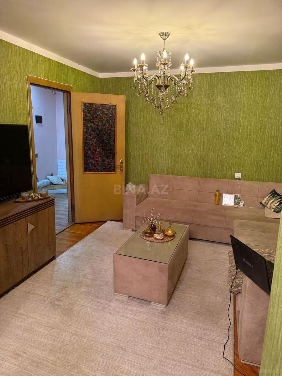 2 otaqlı Köhnə tikili, 28 May m., Bakı