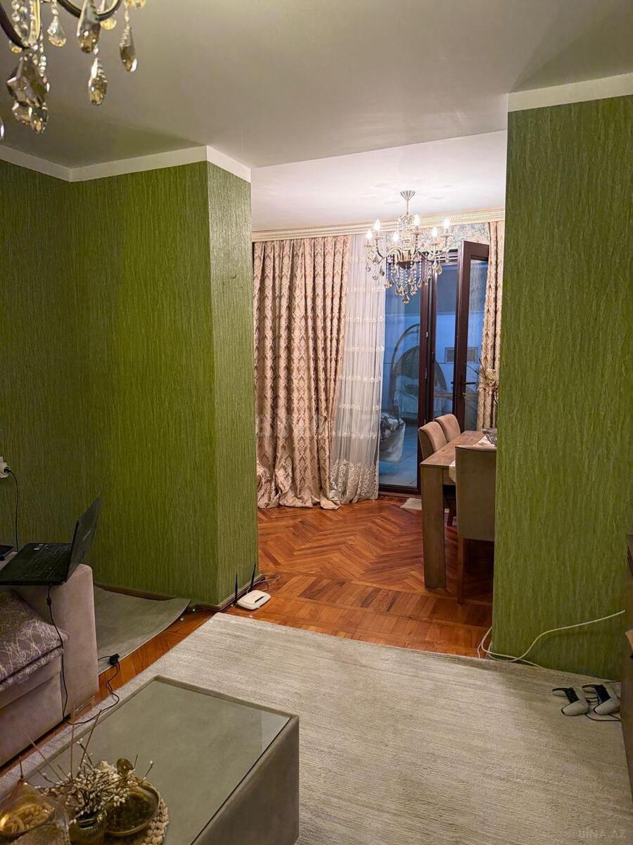 2 otaqlı Köhnə tikili, 28 May m., Bakı