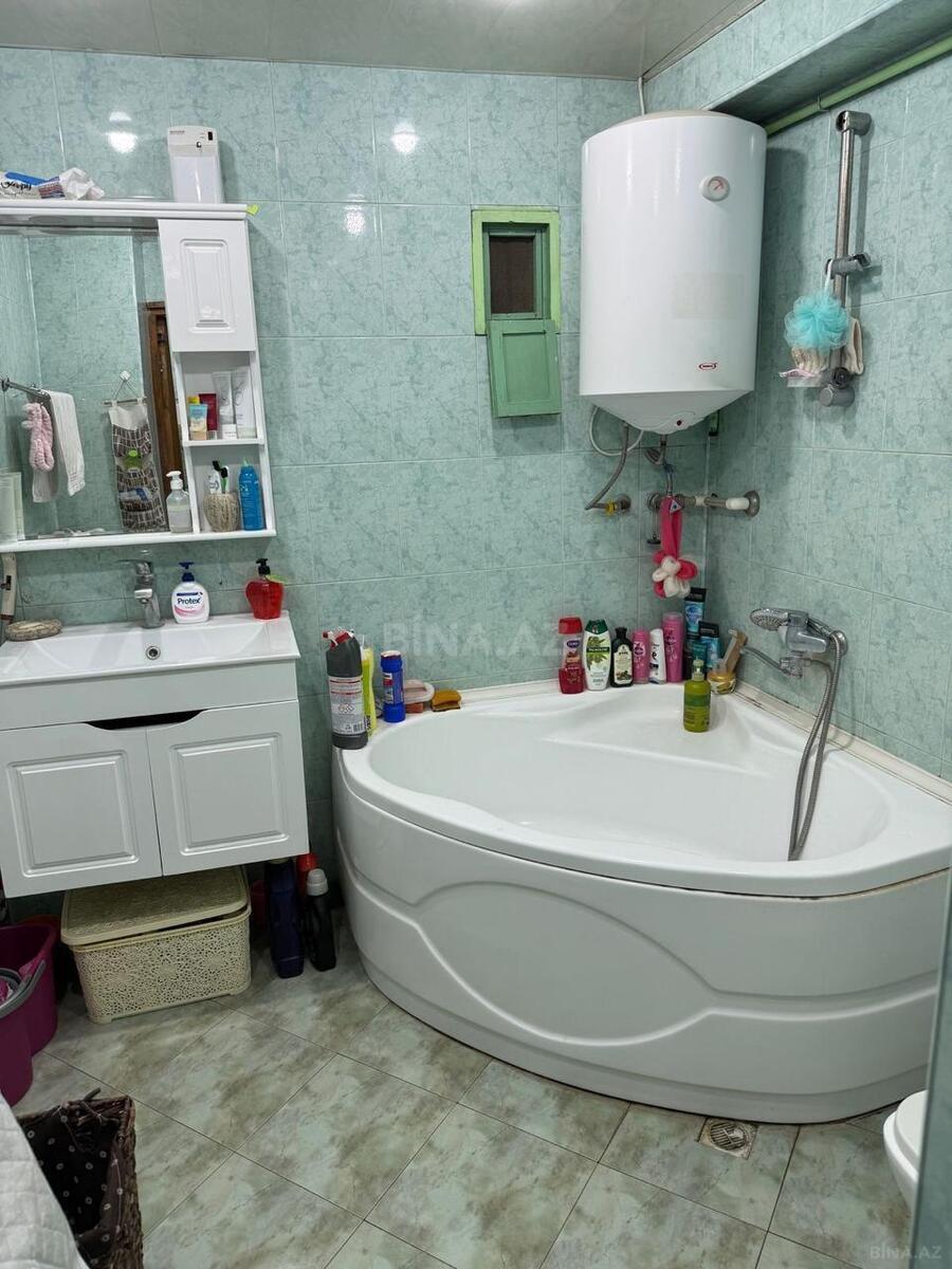 2 otaqlı Köhnə tikili, 28 May m., Bakı