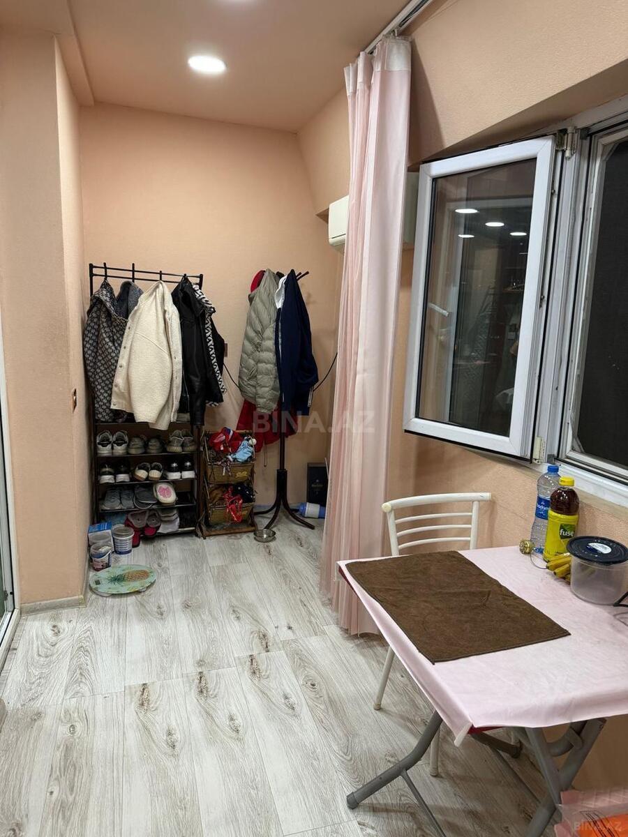 2 otaqlı Köhnə tikili, 28 May m., Bakı