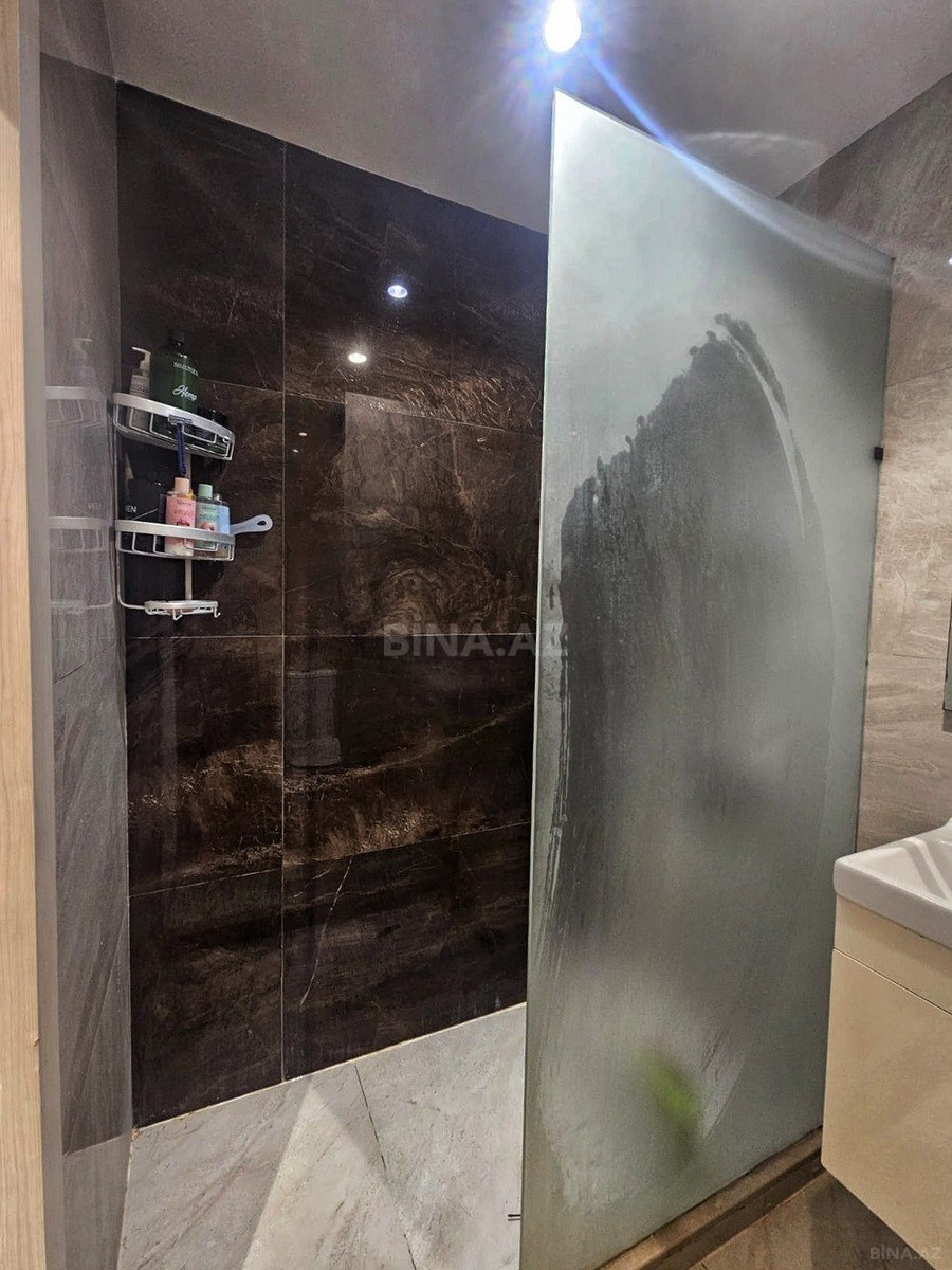 3 otaqlı Köhnə tikili, Avtovağzal m., Bakı