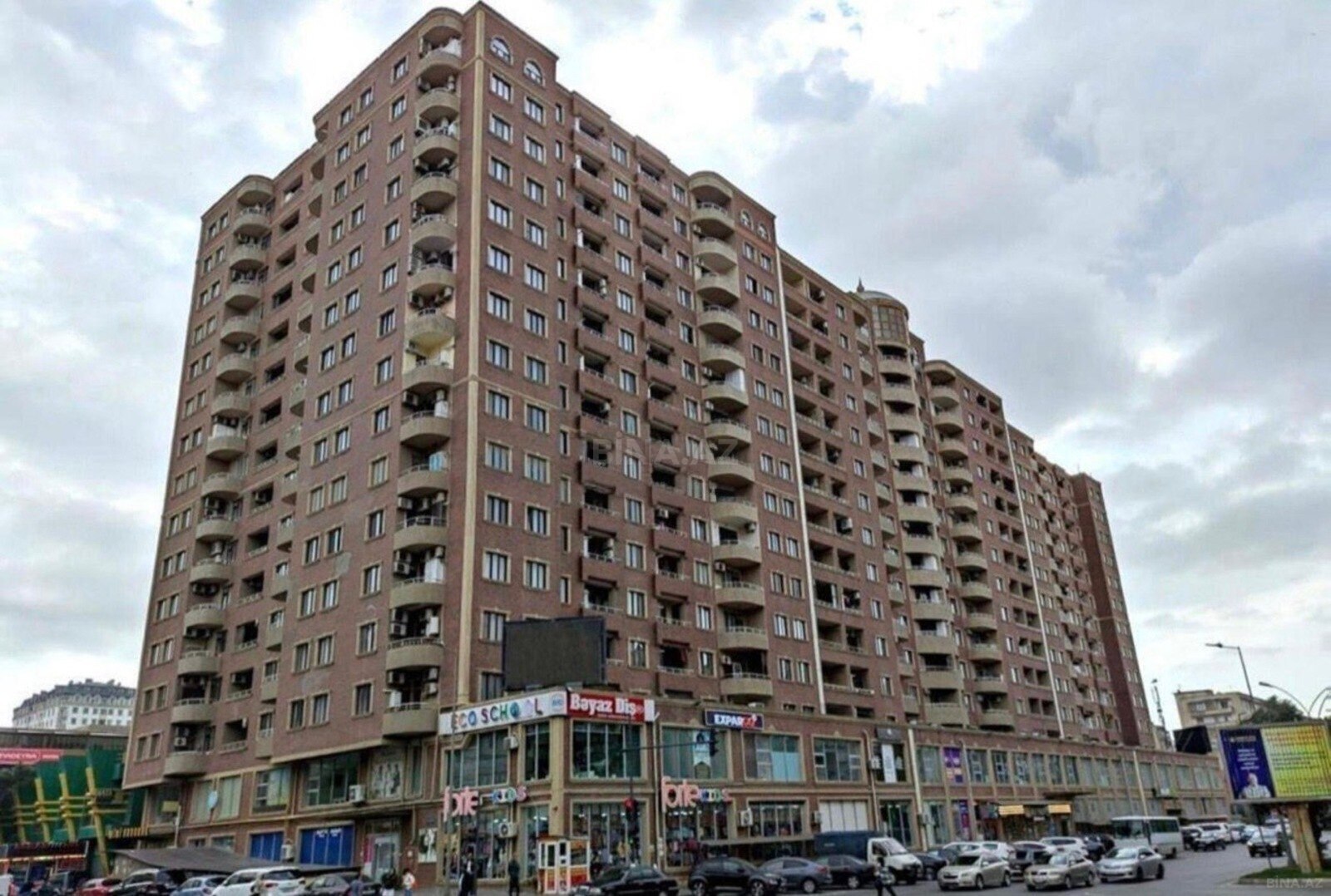 3 otaqlı Yeni tikili, Əhmədli m., Bakı