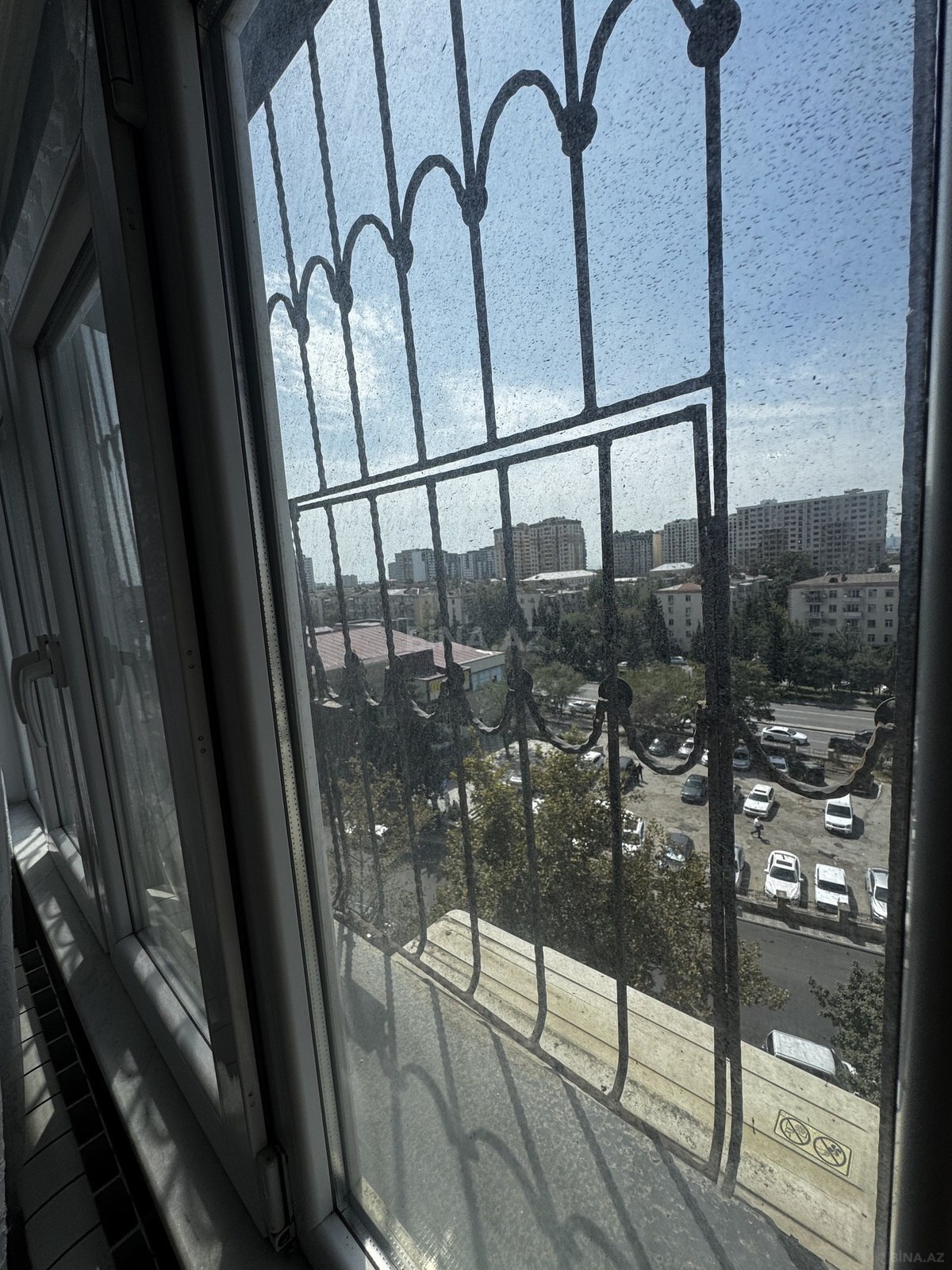 2 otaqlı Köhnə tikili, Neftçilər m., Bakı