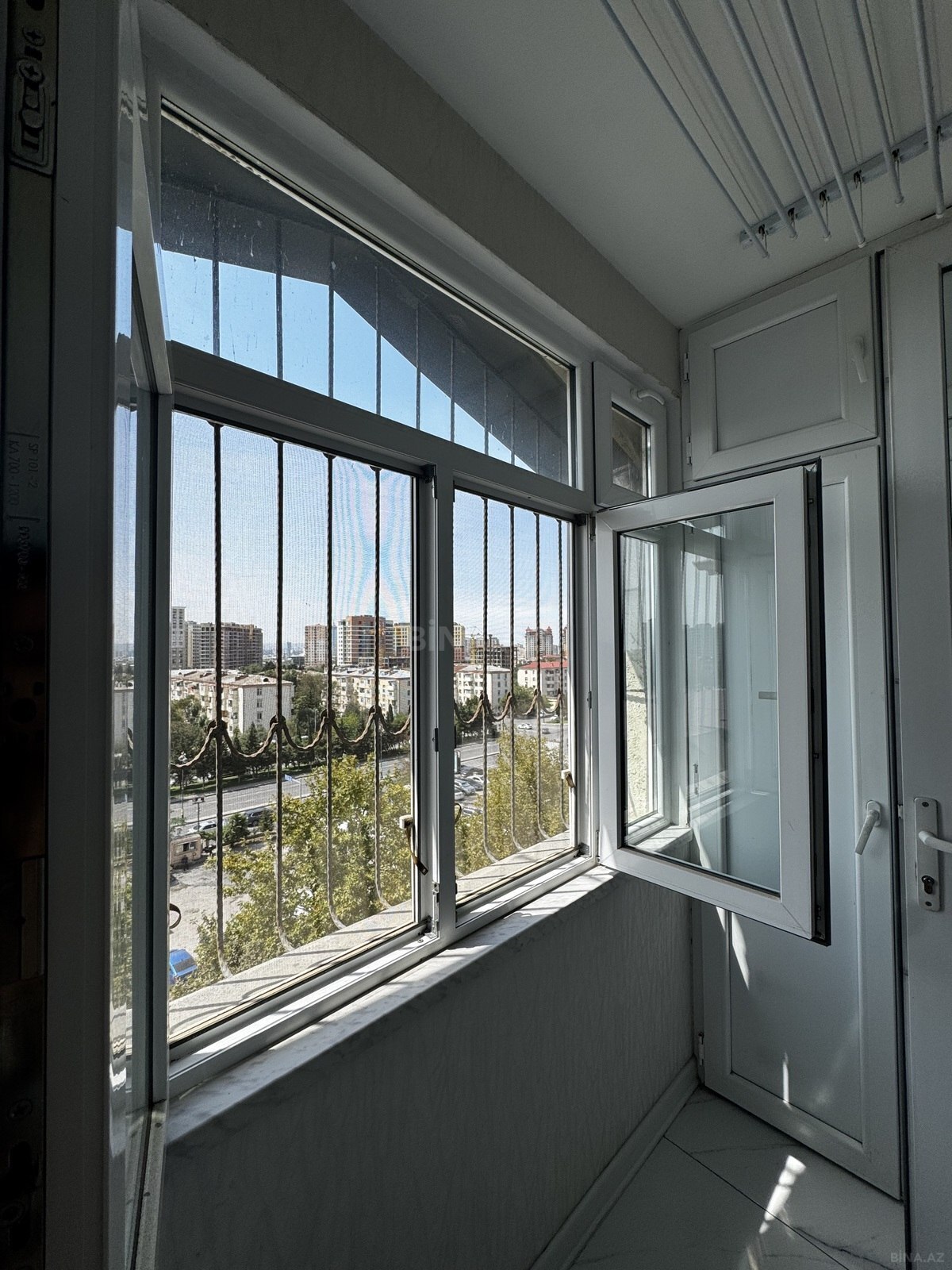 2 otaqlı Köhnə tikili, Neftçilər m., Bakı