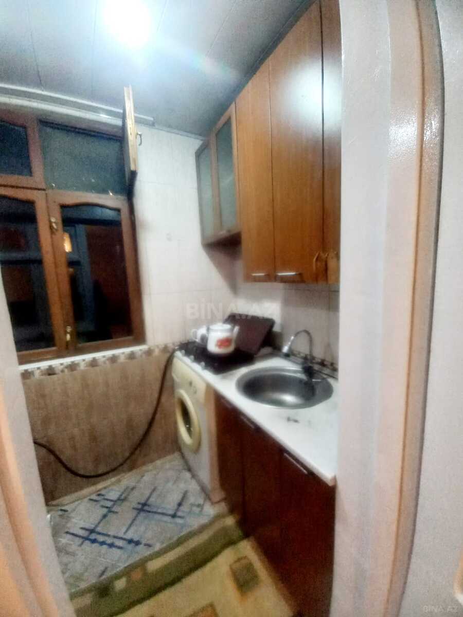 1 otaqlı Köhnə tikili, Həzi Aslanov m., Bakı