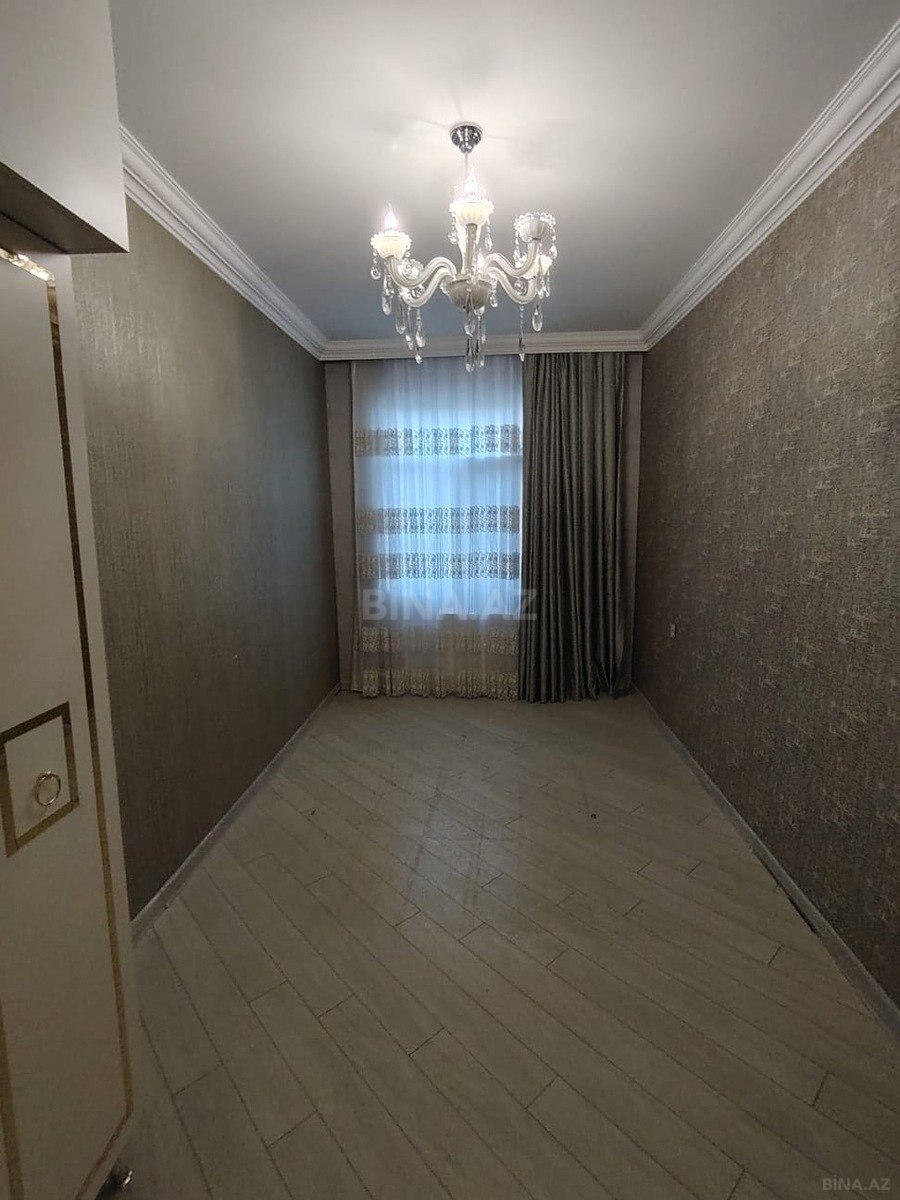 2 otaqlı Köhnə tikili, Memar Əcəmi m., Bakı