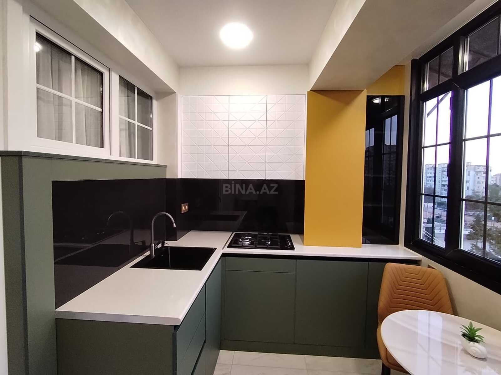 3 otaqlı Köhnə tikili, Əhmədli m., Bakı