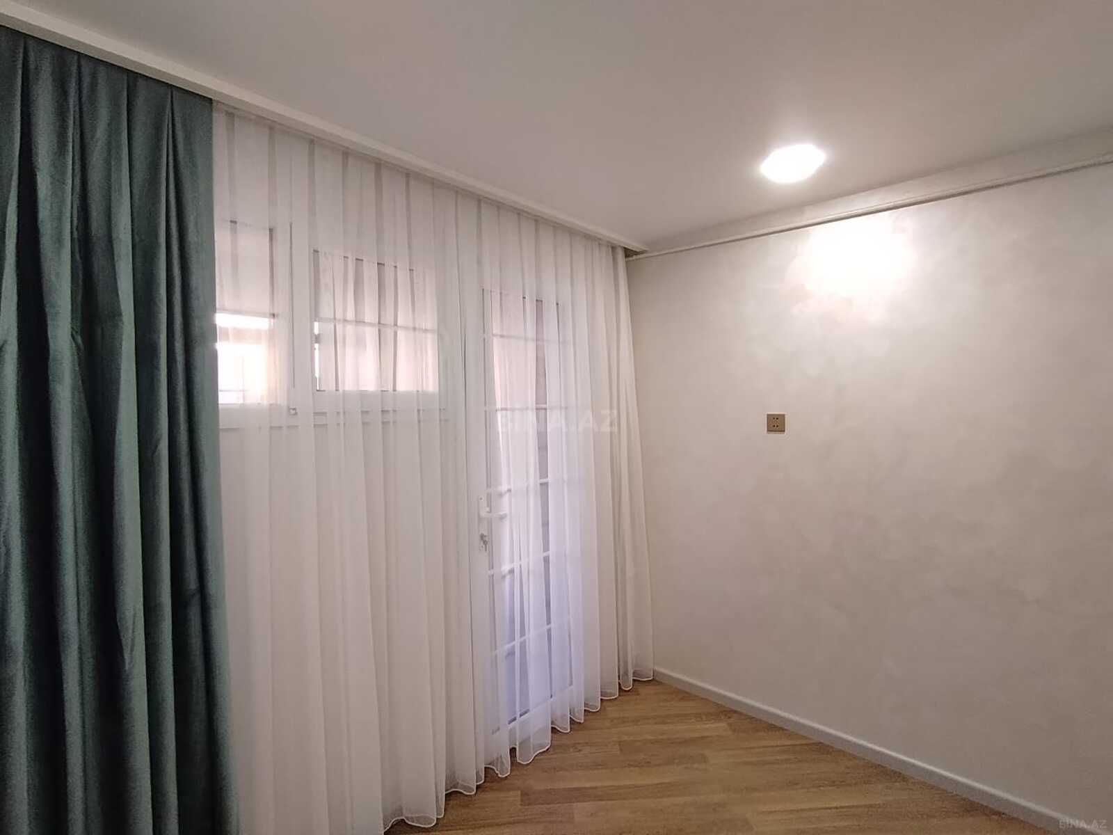 3 otaqlı Köhnə tikili, Əhmədli m., Bakı