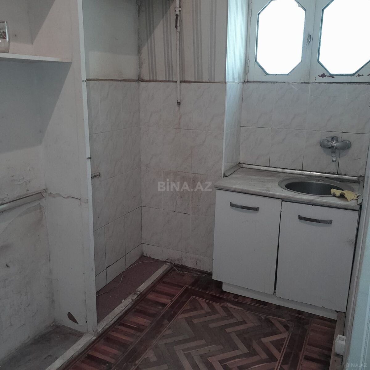 2 otaqlı Köhnə tikili, Nəsimi r., Bakı