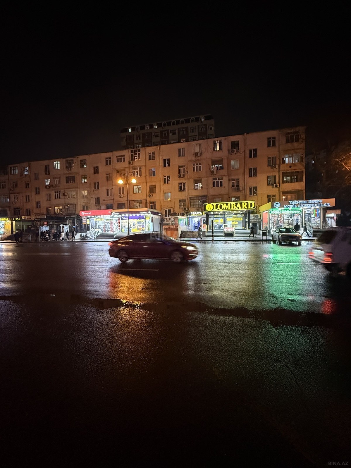 2 otaqlı Köhnə tikili, Memar Əcəmi m., Bakı